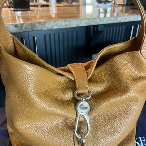 Elegant golden Leather Women's Bag